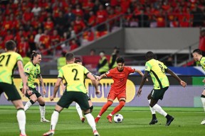 开云电竞官网入口-今晚罗马调整名单以备中超；门线救险环节打磨；媒体盛赞；控场能力受关注的简单介绍